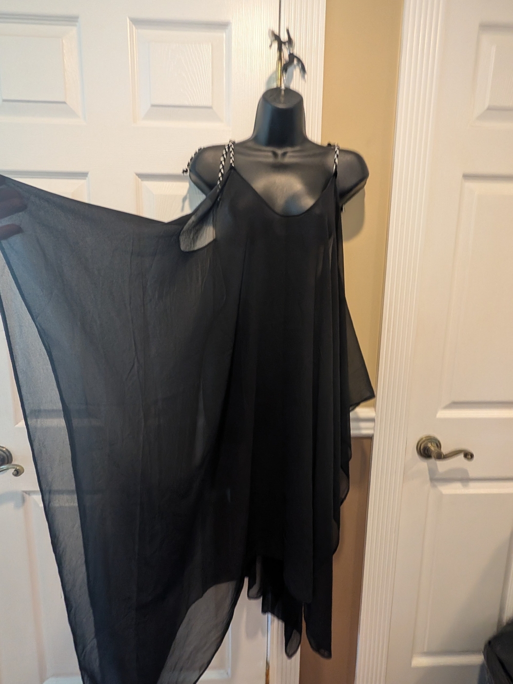 VENUS Black Braided Strap Beach Cover Up